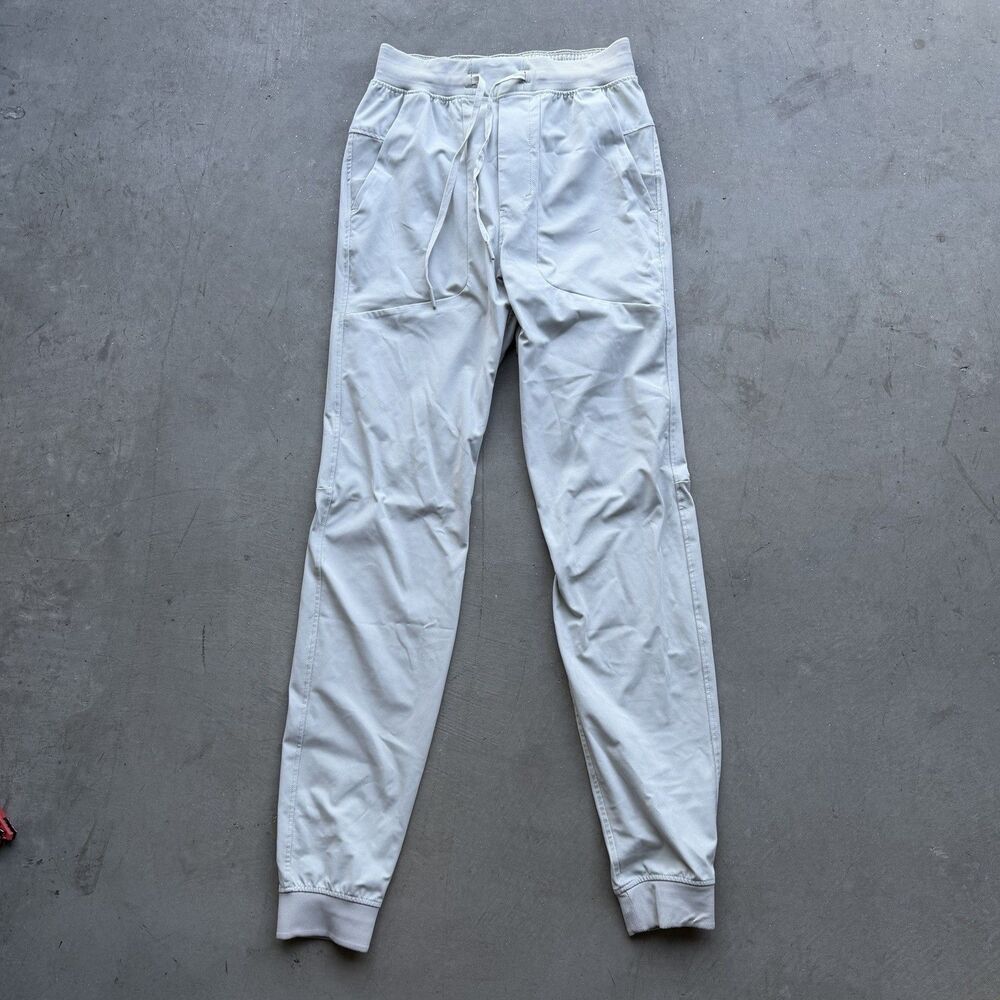 Lululemon Mens XS ABC Jogger Warpstreme White Tapered Athletic Pants LM5A31T